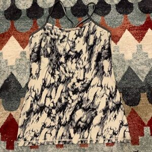 Lululemon workout tank